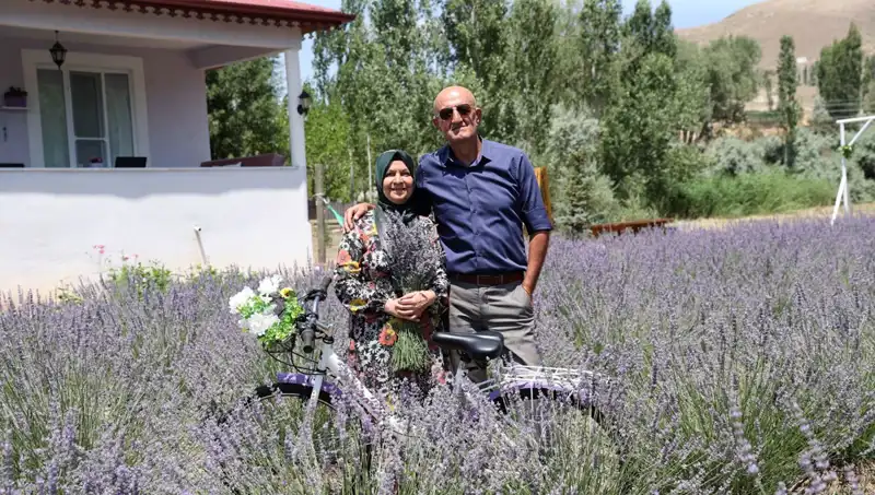 Astım Hastası Eşine Destek Olmak İçin Yeni Bir Şehre Taşındı