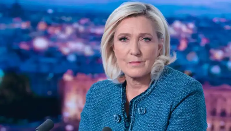 Fransa'da Le Pen'in Siyaset Yasağına Destek: Kamuoyu Ne Diyor?