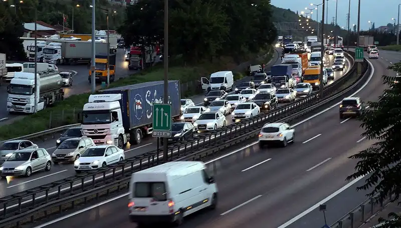 Bayram Öncesi Yoğun Trafik İçin Alınan Tüm Önlemler Açıklandı